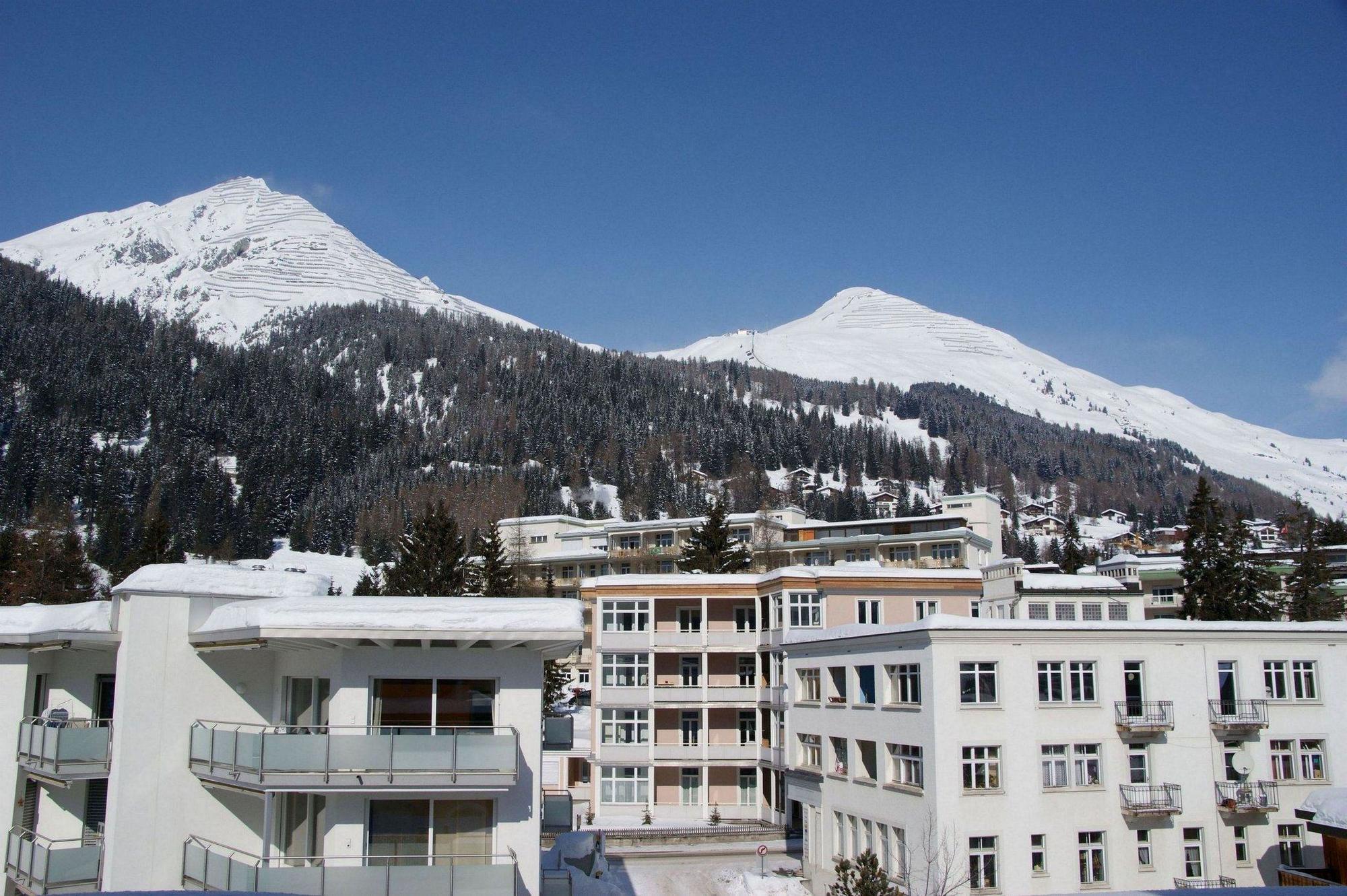 Casanna Hotel Davos City Center Экстерьер фото